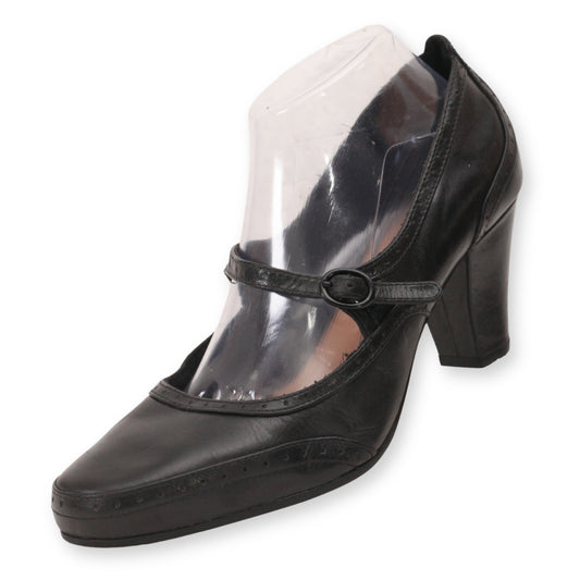 Clarks Artisan Pumps Shoe Heels