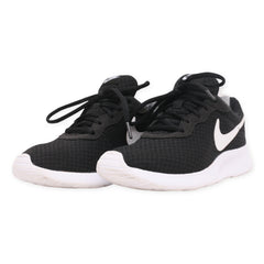NIKE TANJUN