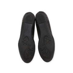 "Cliffs" Classic Pumps