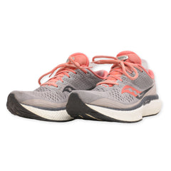 Saucony Triumph 8