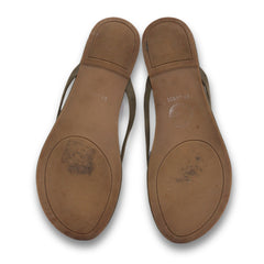 "By Guess" Flip Flop Flats
