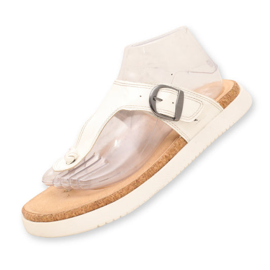 IZOD Women's T-Strap Slippers