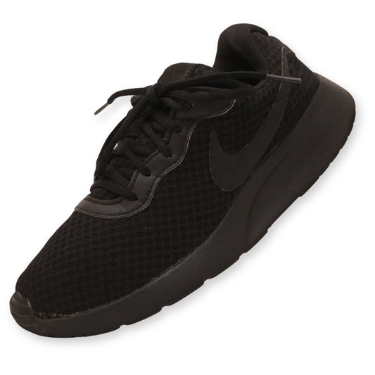 NIKE TANJUN Women Sneakers