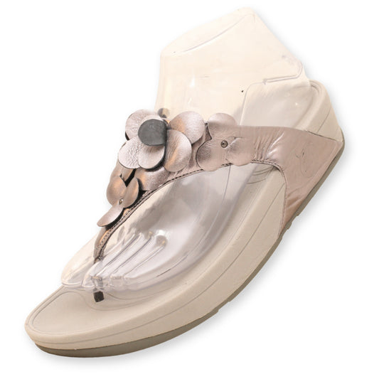 Fitflop Flower T-Strap Slipper