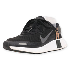 Nike Reposto NKE72