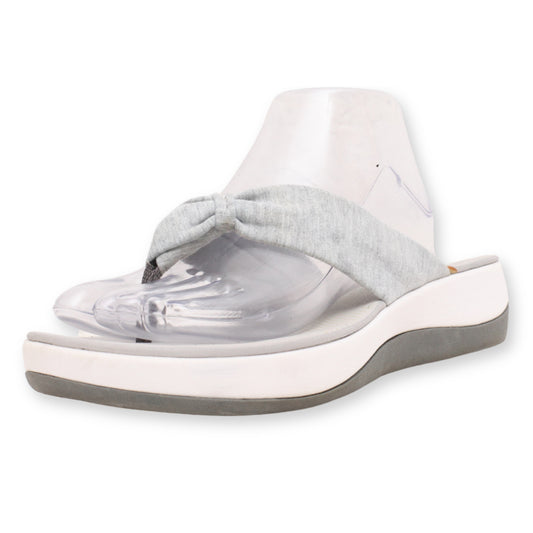 Clarks Flif Flop Casual Flats