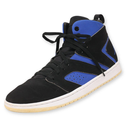 Nike Jordan Flight Legend