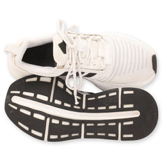 adidas SWIFT RUN 23