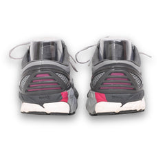 Brooks Women's Ariel "18 trainer shoes