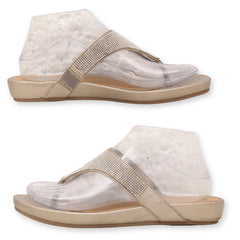 Yuu T-Straps Slippers