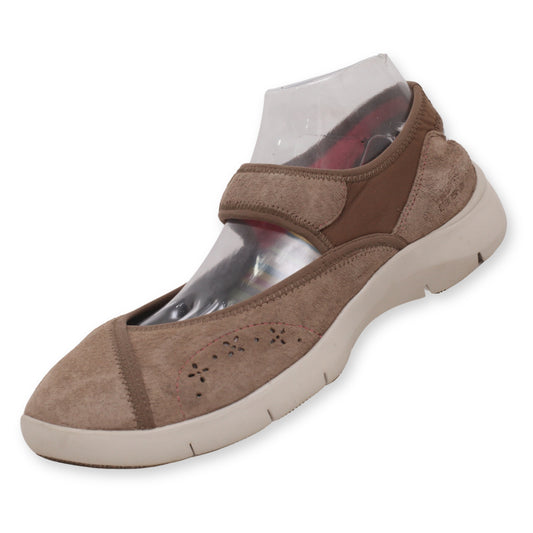 Dansko Women Closed-Toe Sandal
