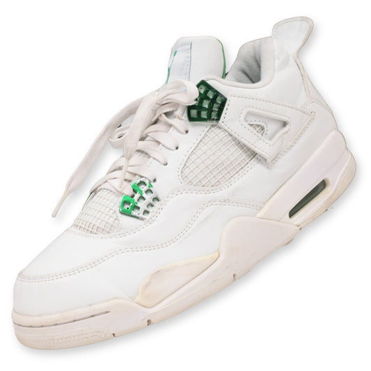Nike Air Jordan 4 Retro Sneaker