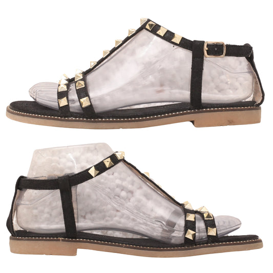 Fashion Victim Stone Stap Sandal