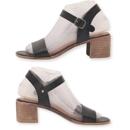 Rock & Candy Women Sandal