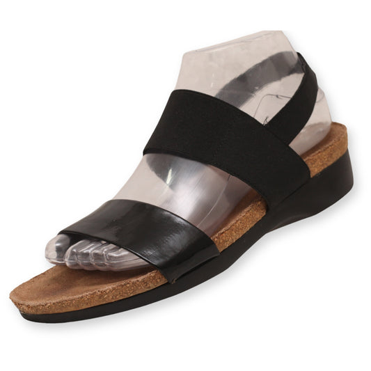 Munro American Walking Wedge Sandal