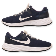 Nike Revolution 6