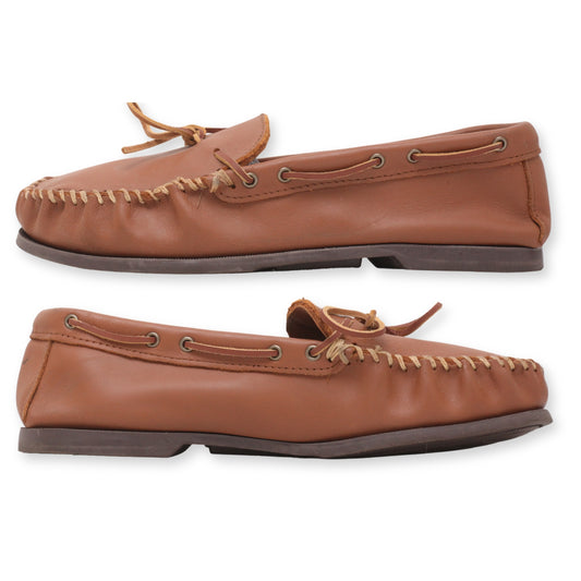 Minnetonka Men's Camp Moccasin loafers