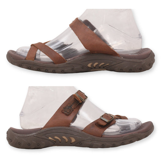 Skechers Women's Buckle Strap Slipper