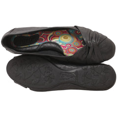 Born Women Flat Pumps