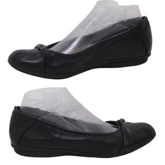 Lauren Blakwell Women Pumps