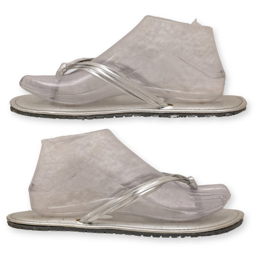 Groove Women's Flat Slipper