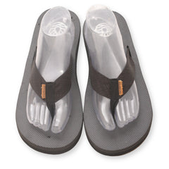 Freewaters Men's Flat Slippers