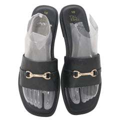 Time and Tru Women Flat Slipper