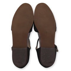 APOSTROPHE Women Closed-Toe Shoes