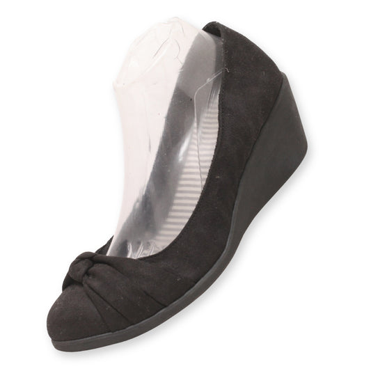 American Eagle Women Pumps