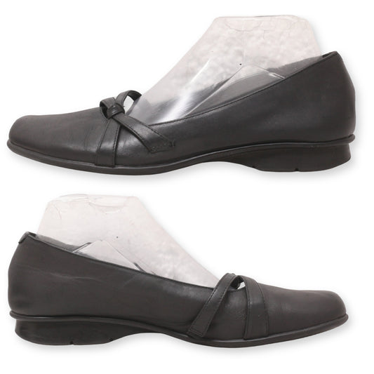 Bare Traps Flats Women Pumps