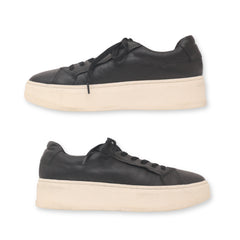 Caslon Women Lace-Up Sneaker