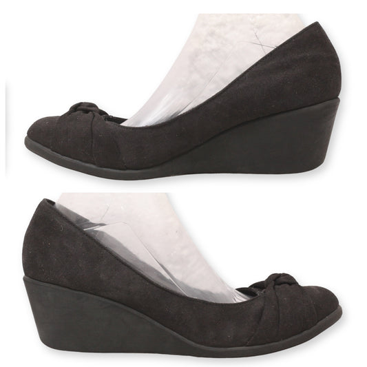 American Eagle Women Pumps