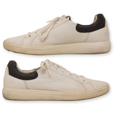 Ecco Women Lace-Up Sneaker