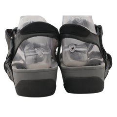 Baretraps Women Sandal