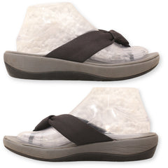 Clarks Women T-Strap Slipper