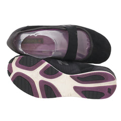 New Balance Women Shoes