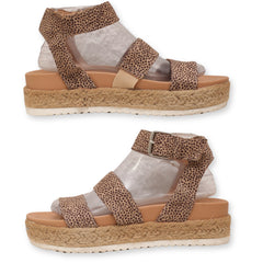 Universal Thread Women Sandal