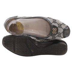 England Women Pumps