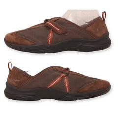 Privo By Clarks Womens Slip On Sneakers