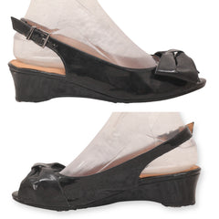 Nurture Women Sandal