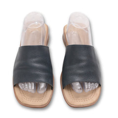 "Montego Bay Club" Slid Strap Flats