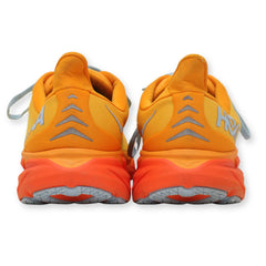 HOKA  CLIFTON 8