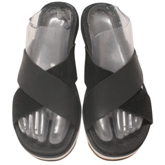 UGG Women's Flat Slipper