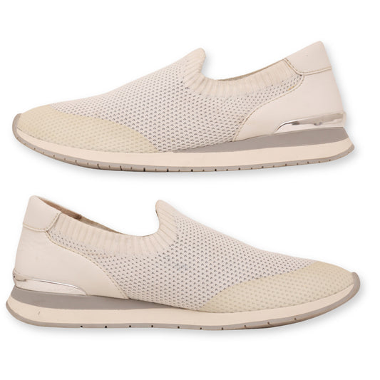 Naturalizer Women Slip-On Sneakers