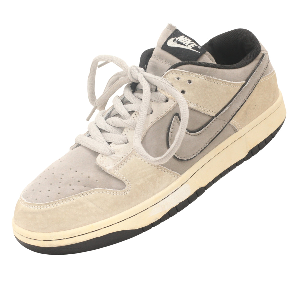 Nike SB Dunk Low Sneakers
