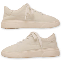 Madlove Women Lace-Up Sneaker