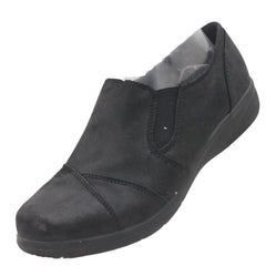Baretraps Slip-On Women Shoes