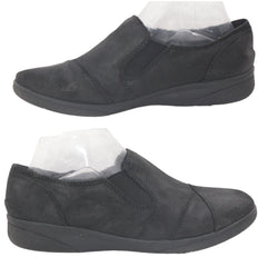 Baretraps Slip-On Women Shoes