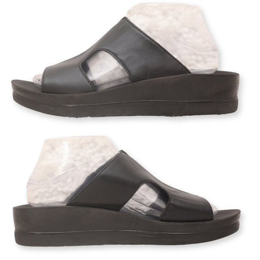 Aerothotic Women's Slip-on Slippers