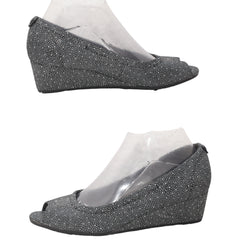 Clarks Vendra Daisy peep-toe wedge pump